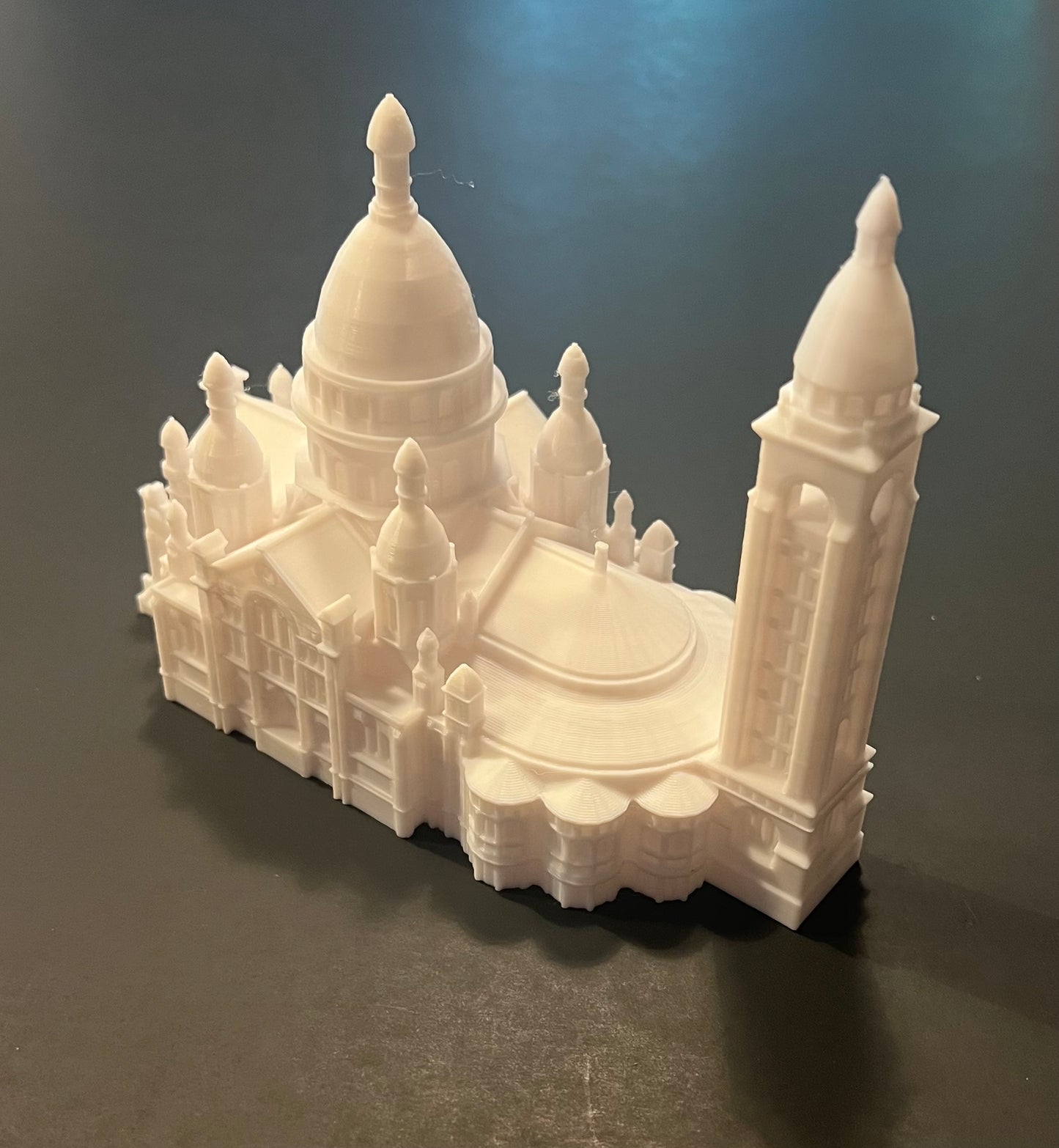 Basilique du Sacré-Coeur, Paris 3D souvenir miniature replica building